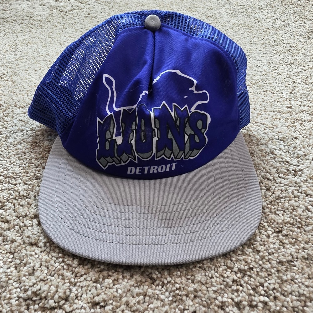VINTAGE New Era Detroit Lions Hat Mens OSFA Blue Grey NFL Trucker Snapback USA